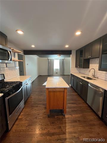 Building Photo - 2086 S Pearl St