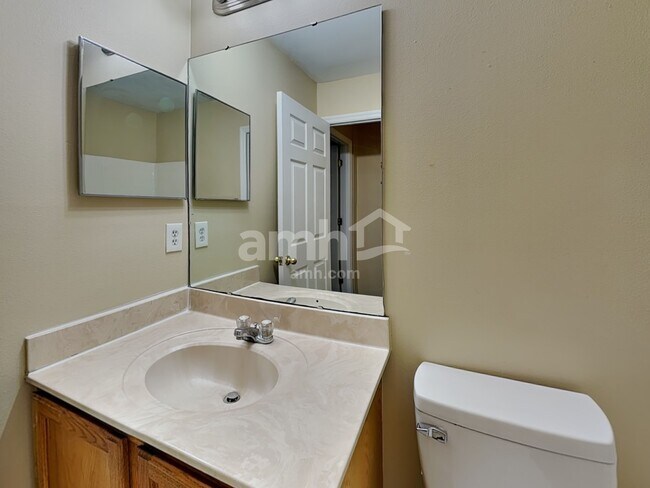 Building Photo - 1644 Stefan Cole Ln