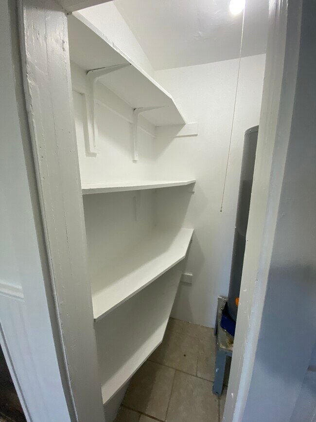 Building Photo - 4622 Stigall Dr