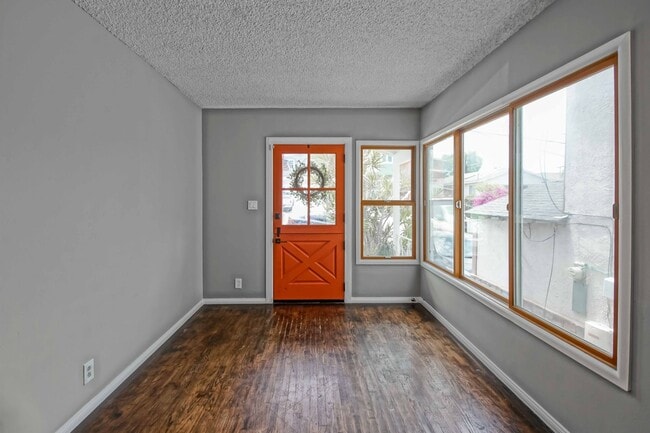 Building Photo - ENJOY INDOOR/OUTDOOR CALIFORNIA LIVING IN THIS CHARMING & STYLISH, 3BR1.5BA GOLDEN HILLS HOME W/ ...