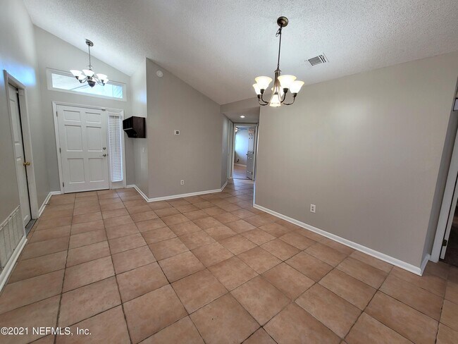 Building Photo - 8379 Chason Rd W