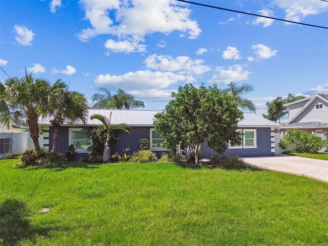 Building Photo - 8708 Thornwood Ln