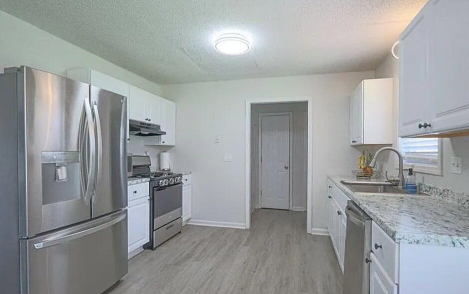 Building Photo - 354 Shoal Ct