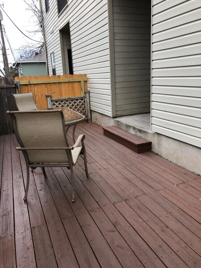 Building Photo - 106 E 30th St