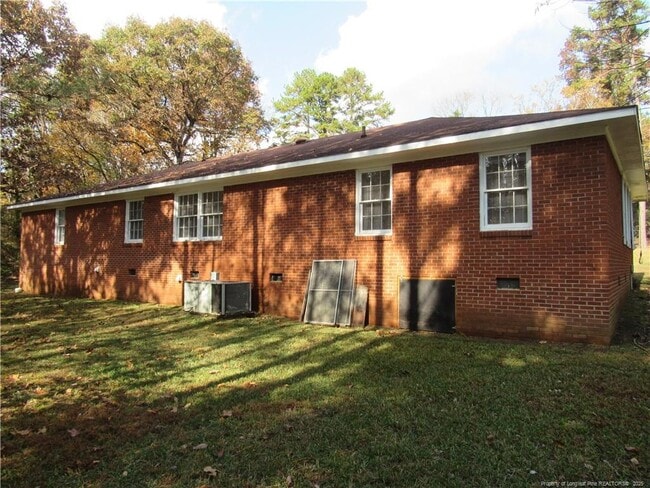 Building Photo - 49 Roberts Chapel Church Rd