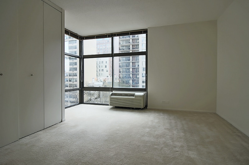 Building Photo - 1202 N Stone St