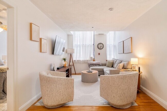 Building Photo - 188 North St