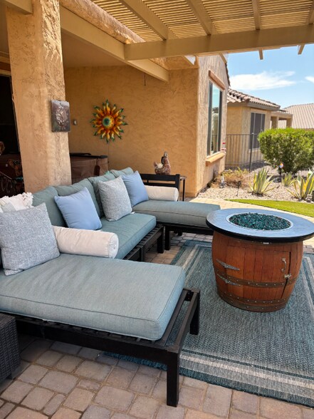 Building Photo - 4518 N Petersburg Dr