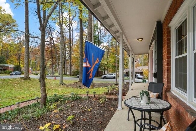 Building Photo - 4848 Red Fox Dr