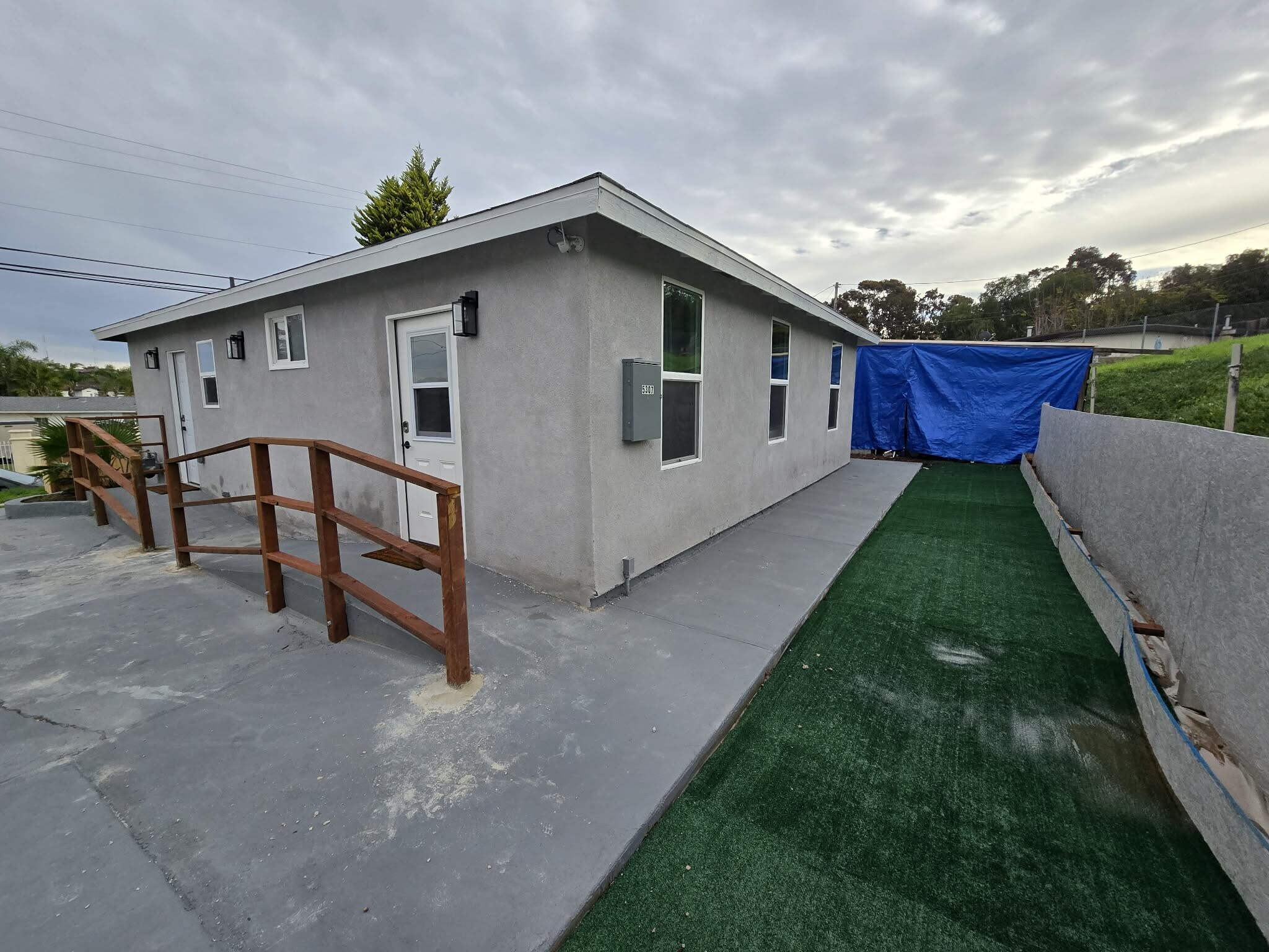 Building Photo - 5307 Santa Margarita St