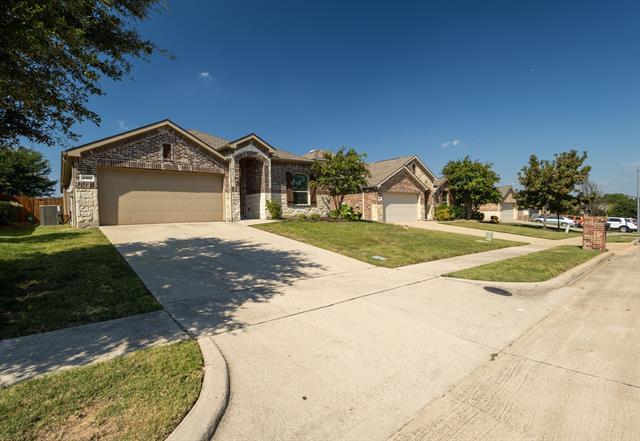 Building Photo - 4009 Pecan Meadow Dr