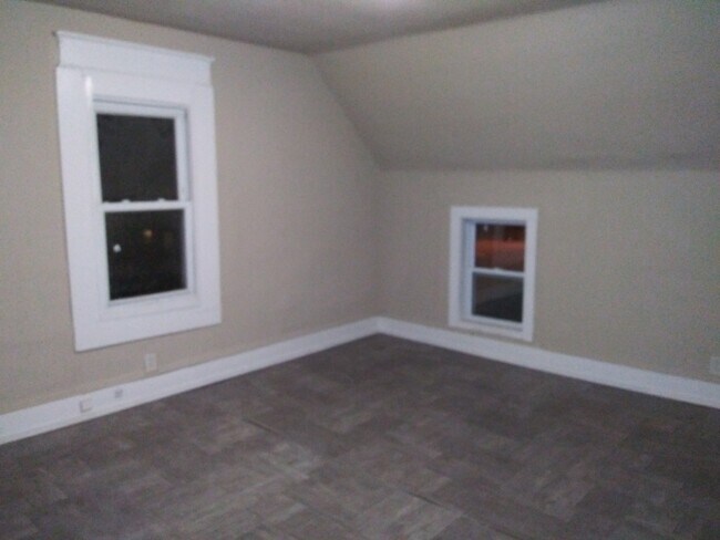 Building Photo - 3540 Cleveland Ave.