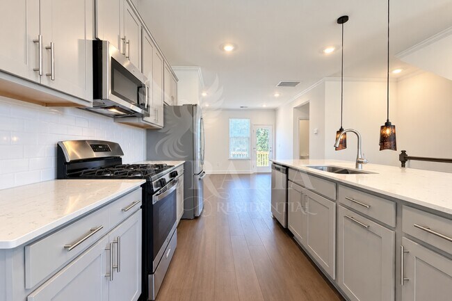 Building Photo - 3210 Gypsum Dr