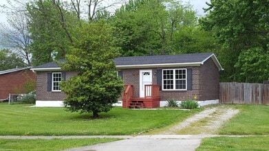 Building Photo - 6712 Stana Dr