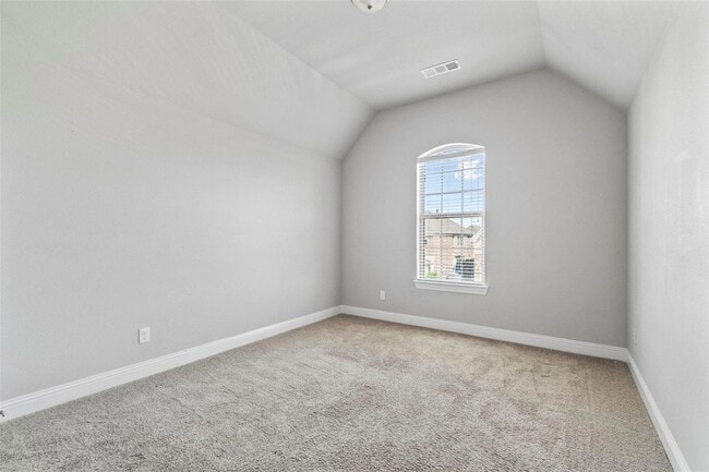 Building Photo - 138 Spanish Bluebell Dr