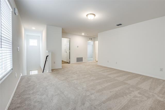 Building Photo - 858 Breakwater Dr