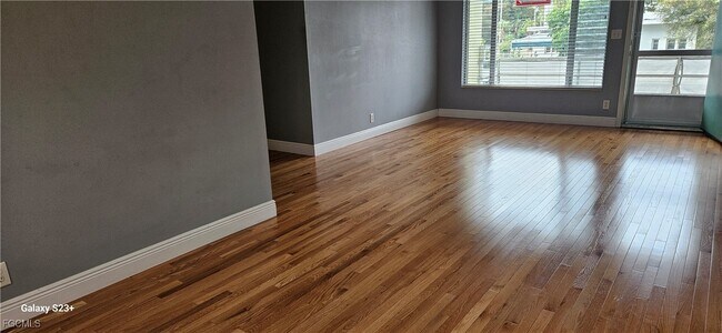 Building Photo - 2544 First St