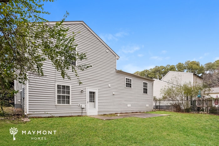 Building Photo - 2717 Midway Park Ct