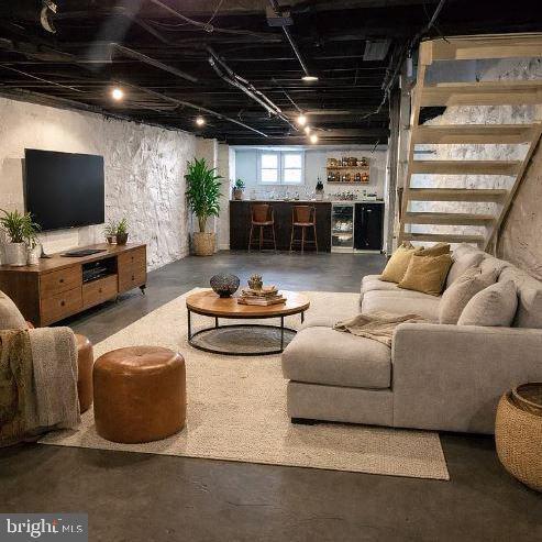 Building Photo - 918 N Bentalou St