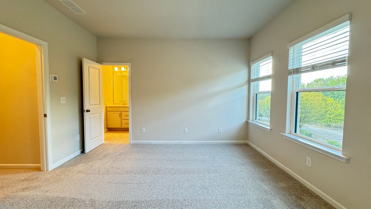 Building Photo - 53 Peeples Dr