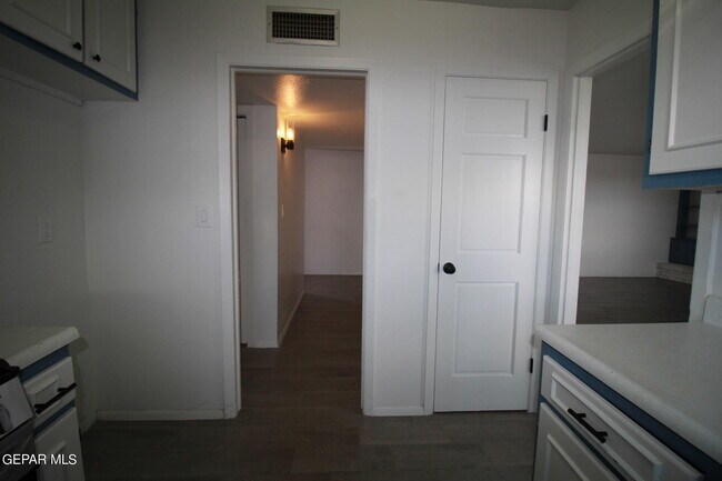 Building Photo - 3615 Olympic Ave