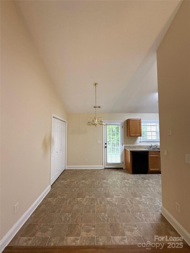 Building Photo - 6523 Rockwell Blvd