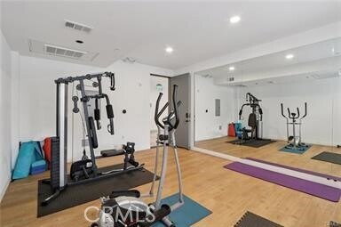 Building Photo - 5110 Whitsett Ave