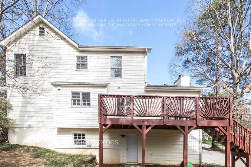 Building Photo - 1019 Pine Cove Dr SW