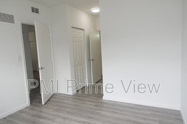 Building Photo - 11040 SW 196th St