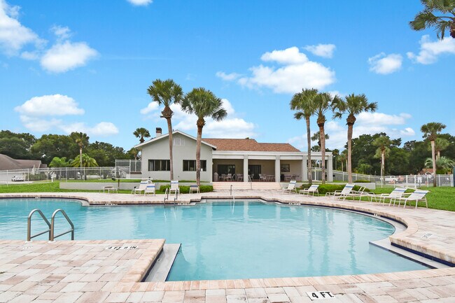 Building Photo - 3521 Carolwood Ln