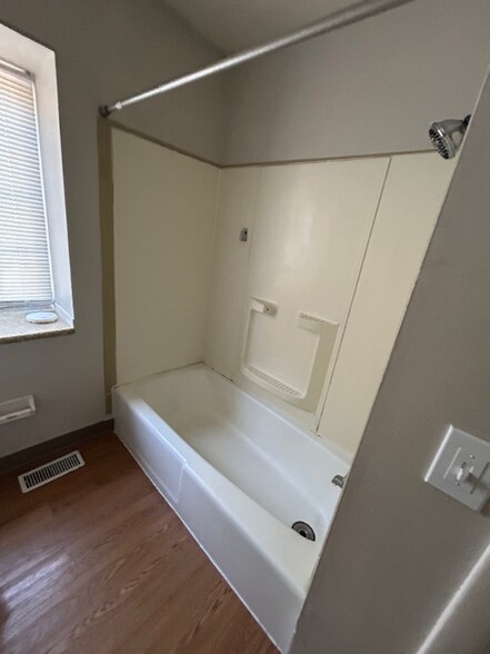 Building Photo - 415 Sheraton Dr NW