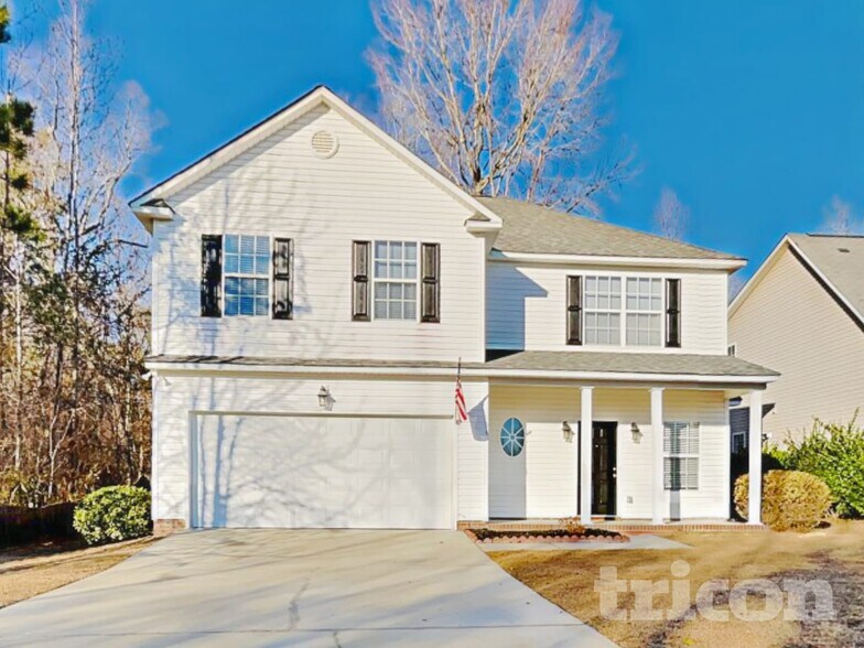 Building Photo - 134 Summer Pines Drive