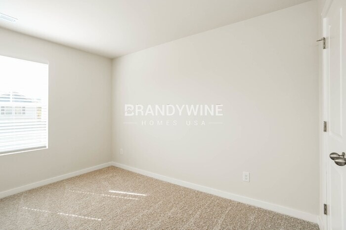 Building Photo - 2416 Appalachian Trl Dr