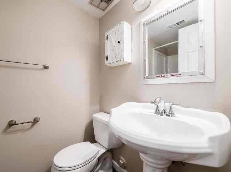 Building Photo - 5676 Dorsey Dr