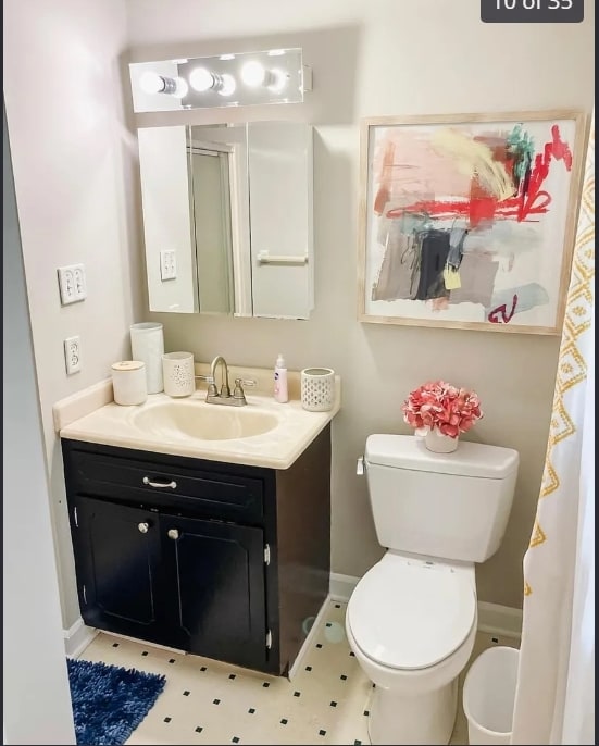 Building Photo - 7008 Carpenter Fire Station Rd