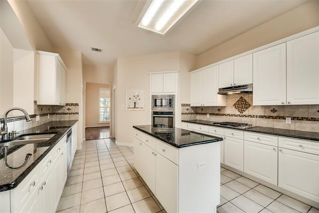 Building Photo - 3902 Harlington Ln