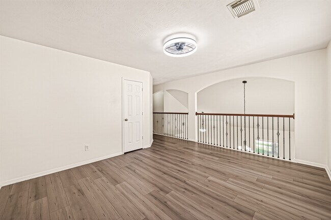 Building Photo - 25135 Florina Ranch Dr