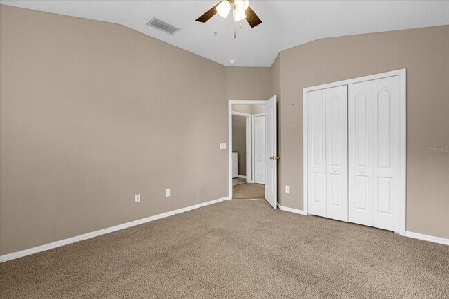 Building Photo - 2811 Pine Oak Trail