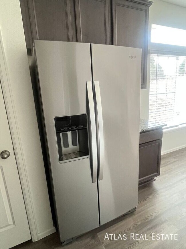 Building Photo - 17704 E 103rd Ave