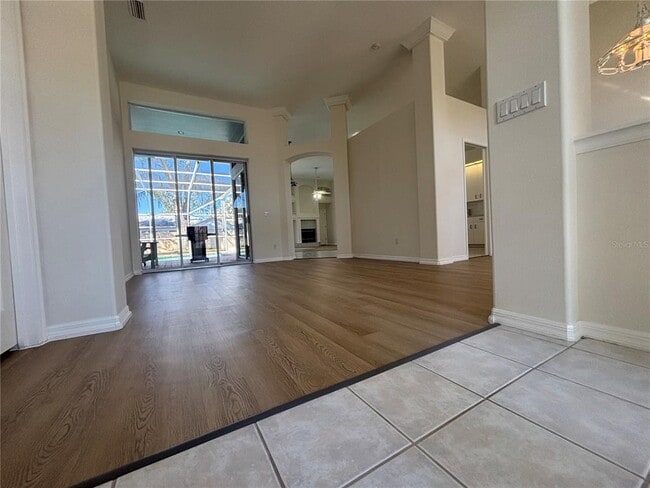 Building Photo - 3921 Talah Dr