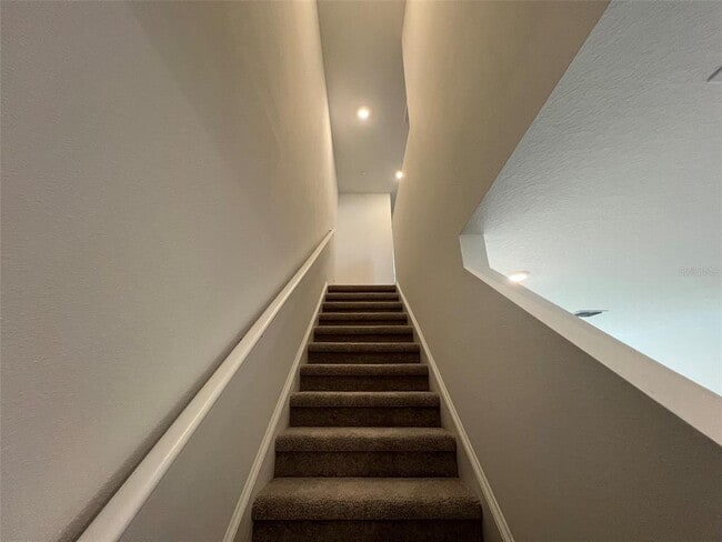 Building Photo - 2961 Skyline Lp