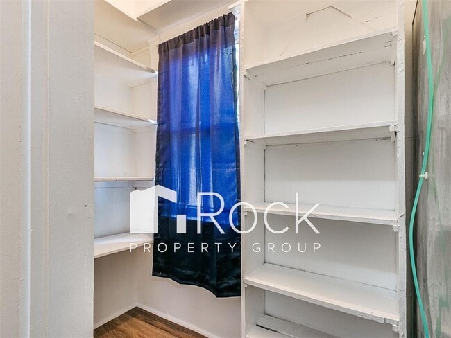 Building Photo - Remodeled 3 Bedroom Bungalow in OKC's Plaza District *Half Off 1st Month's Rent*