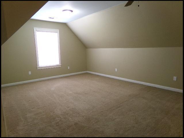 Building Photo - 7 Epernay Cir