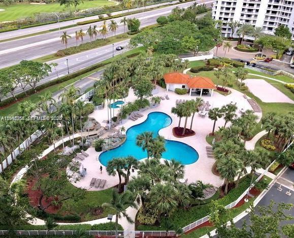 Building Photo - 3300 NE 191st St