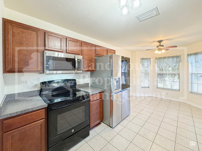 Building Photo - 8755 Fort Socrum Village Way