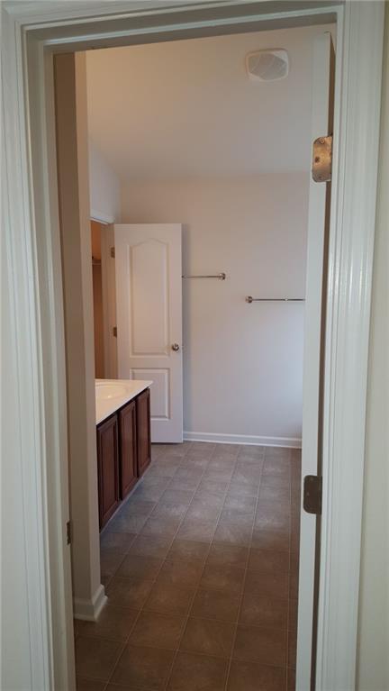 Building Photo - 6853 Grand Hickory Dr
