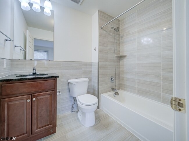 Building Photo - 26 DeCroce Ct