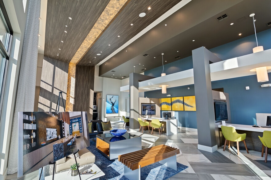 Building Photo - The James at Canyon Creek