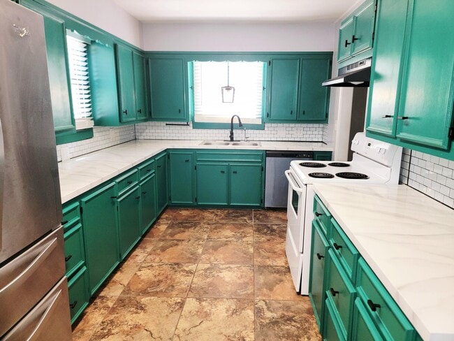 Building Photo - 3408 38th St