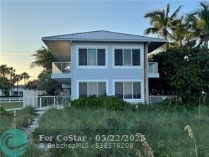 Building Photo - 4564 El Mar Dr